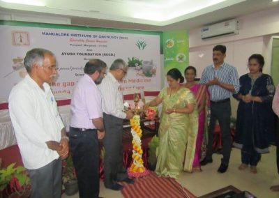 Scientific Meet On Bridging The Gap Between Modern Medicine & Ayurveda For Effective Cancer Cure
